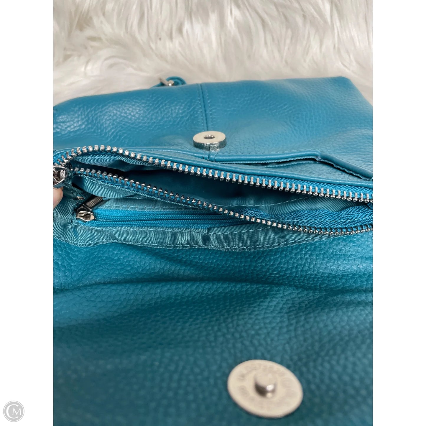 Crossbody By Cme, Size: Medium