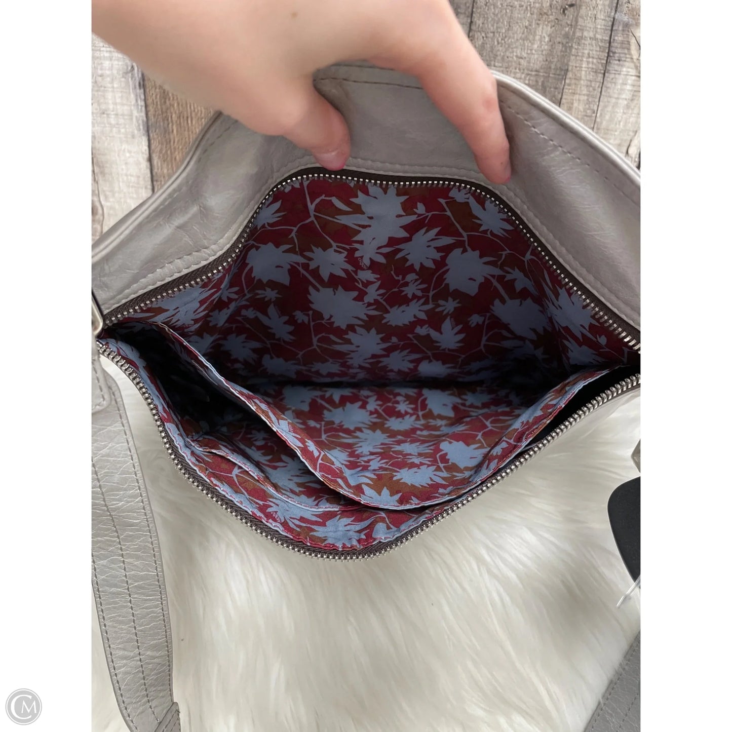 Handbag Leather By Hobo Intl, Size: Medium