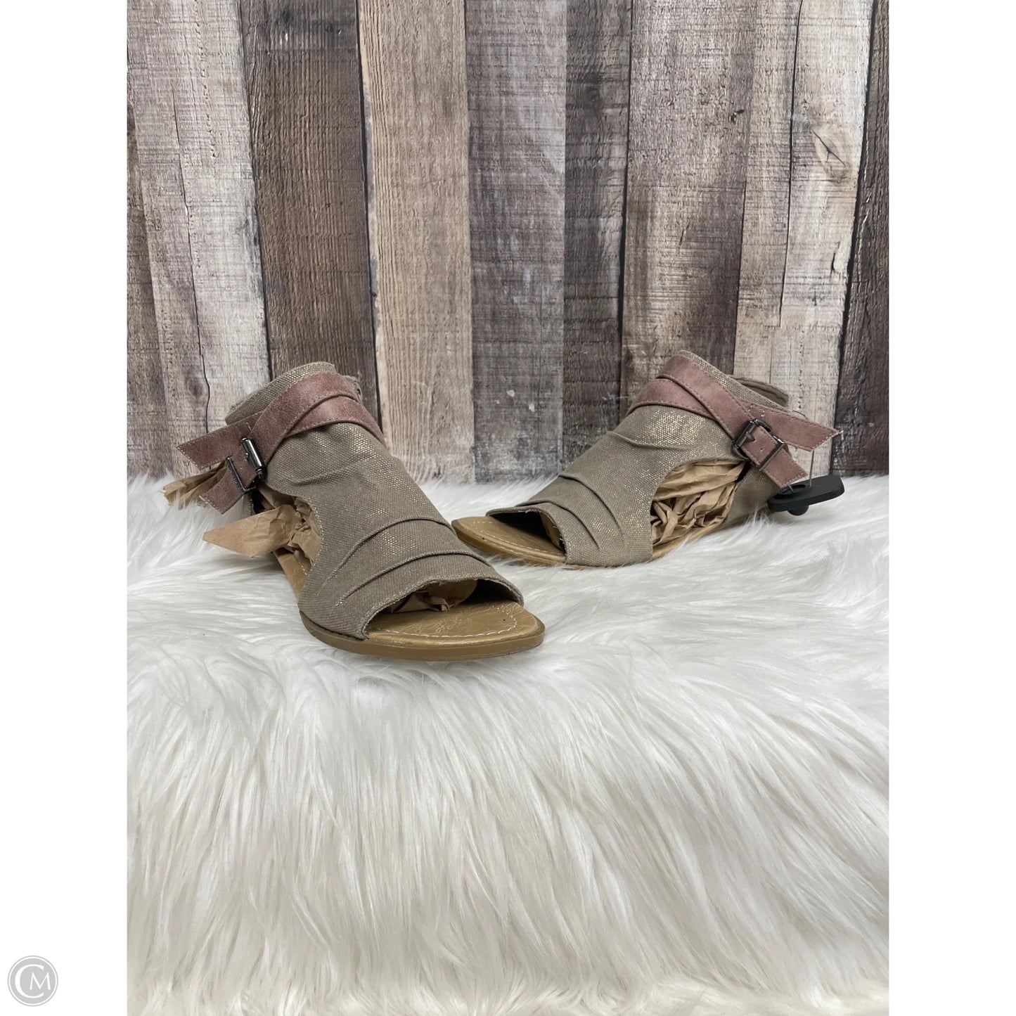 Sandals Flats By Not Rated In Tan, Size: 8.5