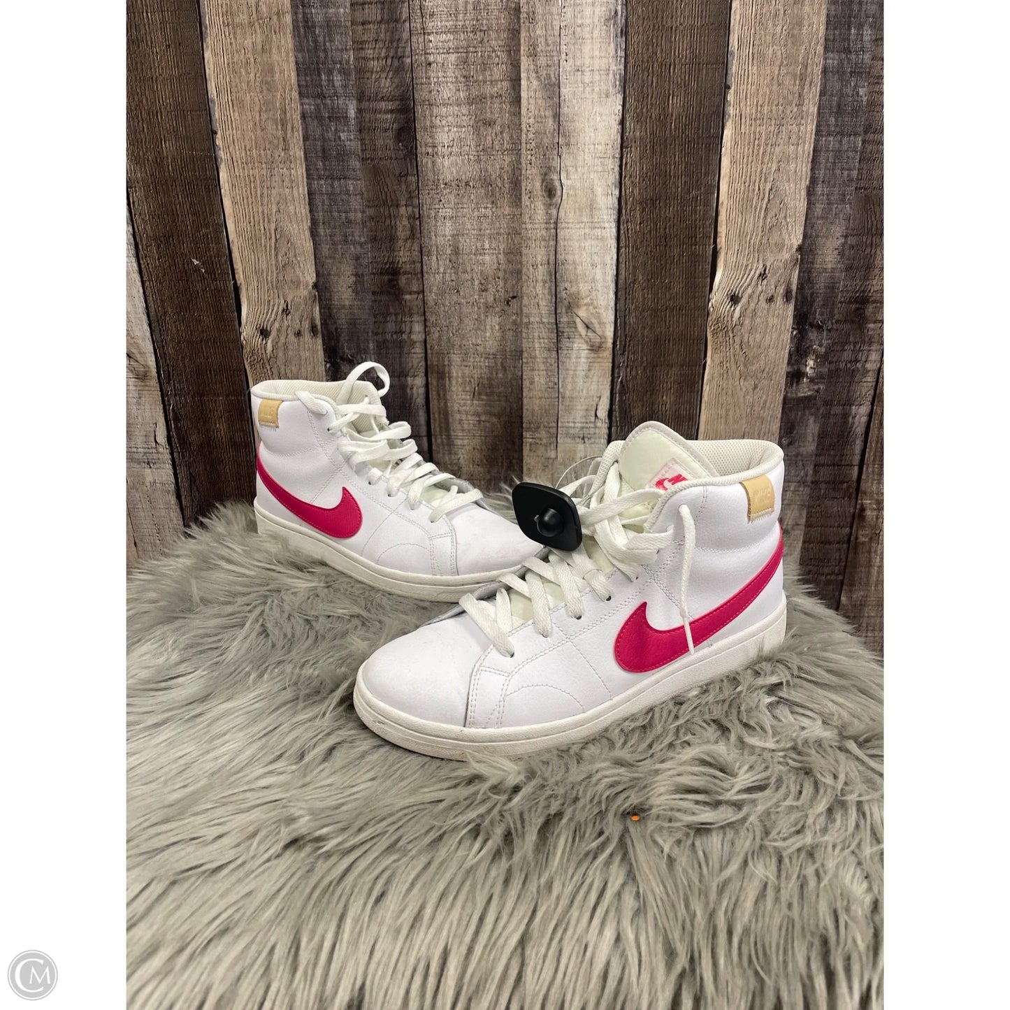 Shoes Athletic By Nike In Red & White, Size: 10