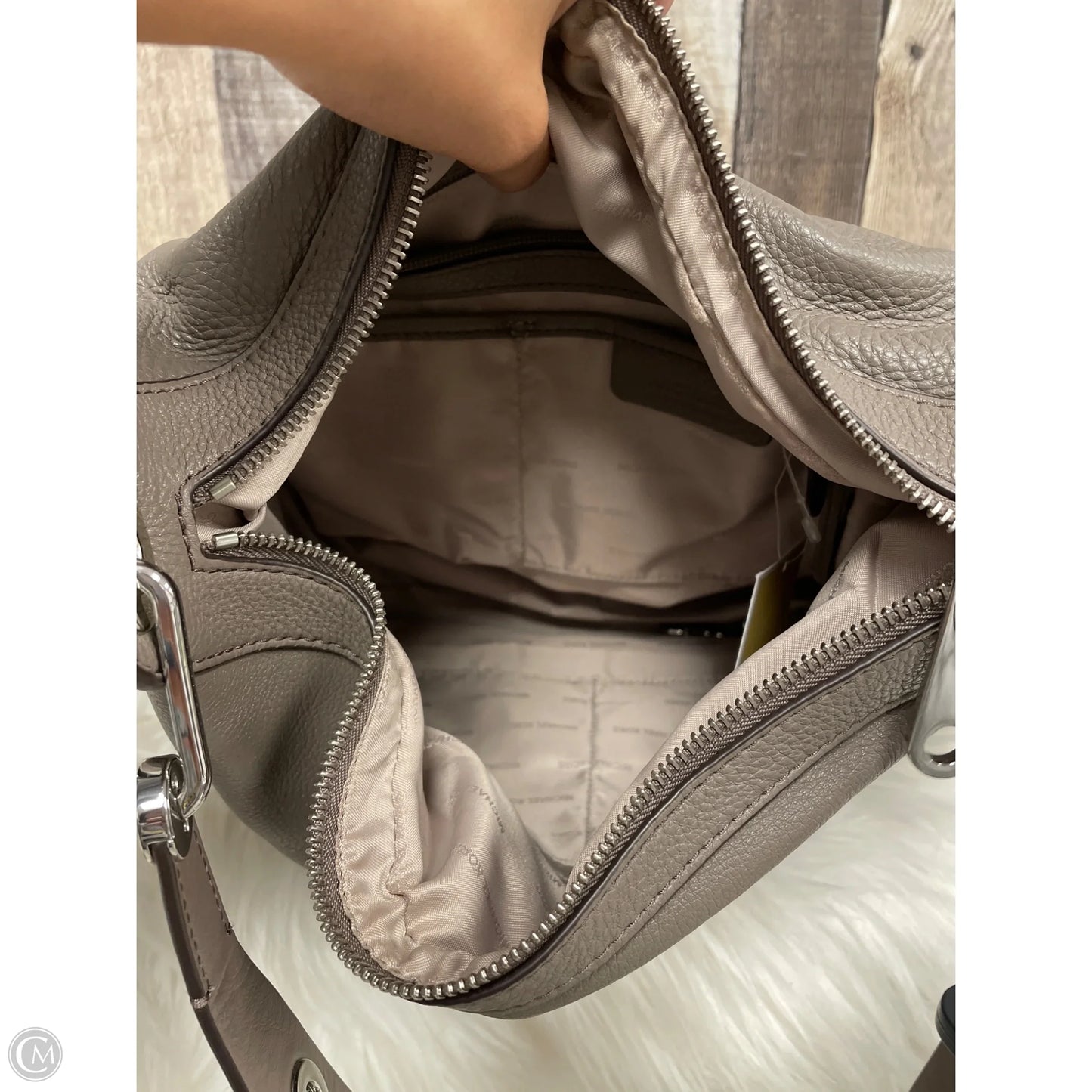 Handbag Leather By Michael By Michael Kors, Size: Medium