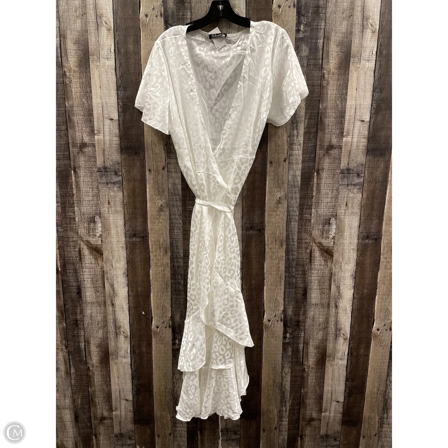 Dress Casual Midi By Cme In White, Size: L