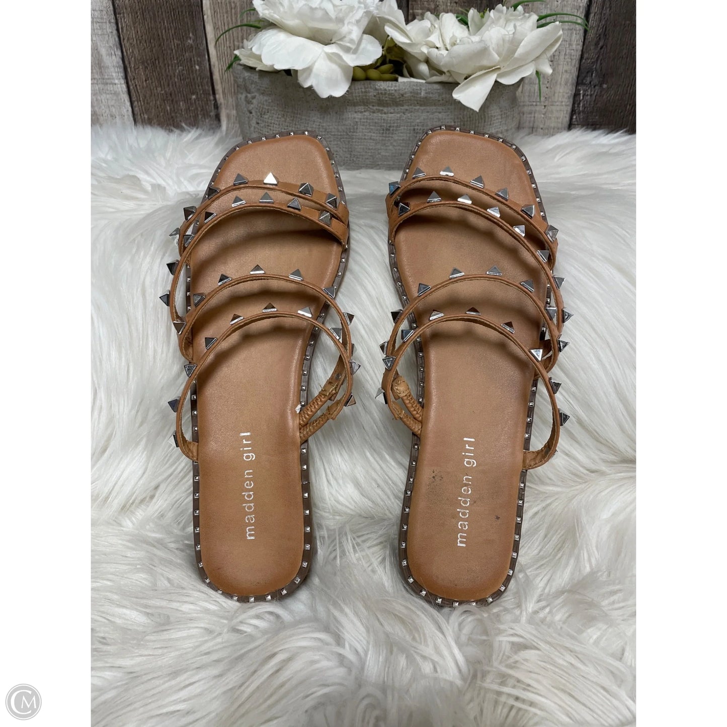 Sandals Flats By Madden Girl In Tan, Size: 9.5