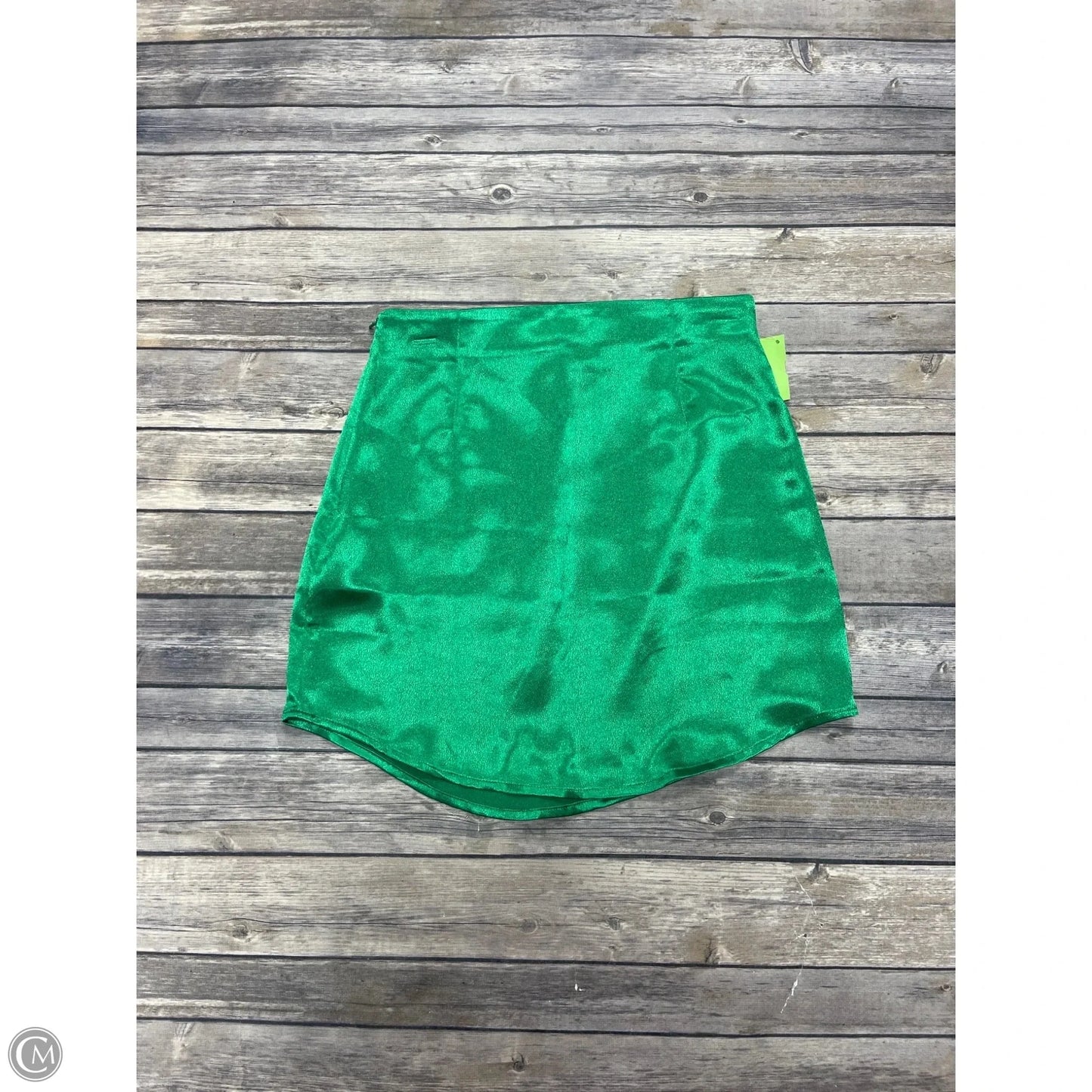 Skirt Mini & Short By Shein In Green, Size: S