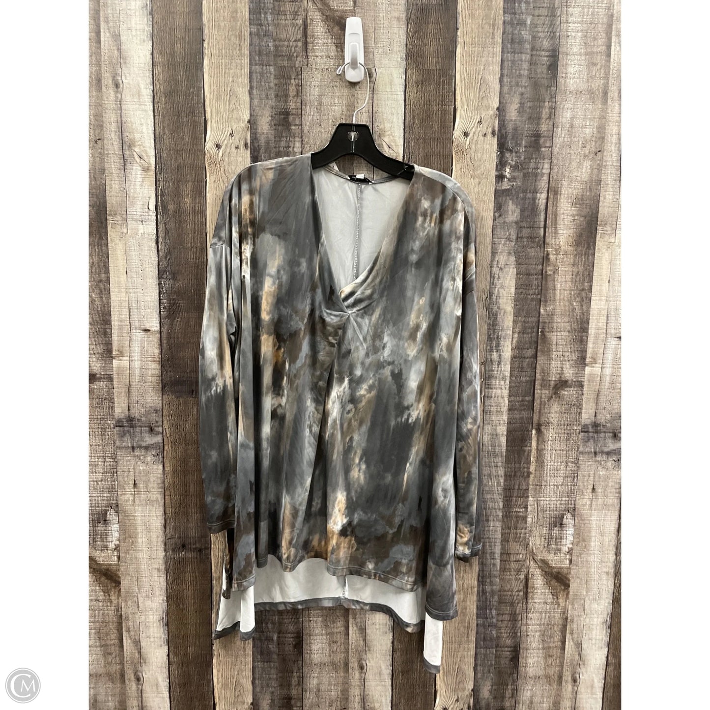 Top Long Sleeve By White Birch In Grey, Size: L