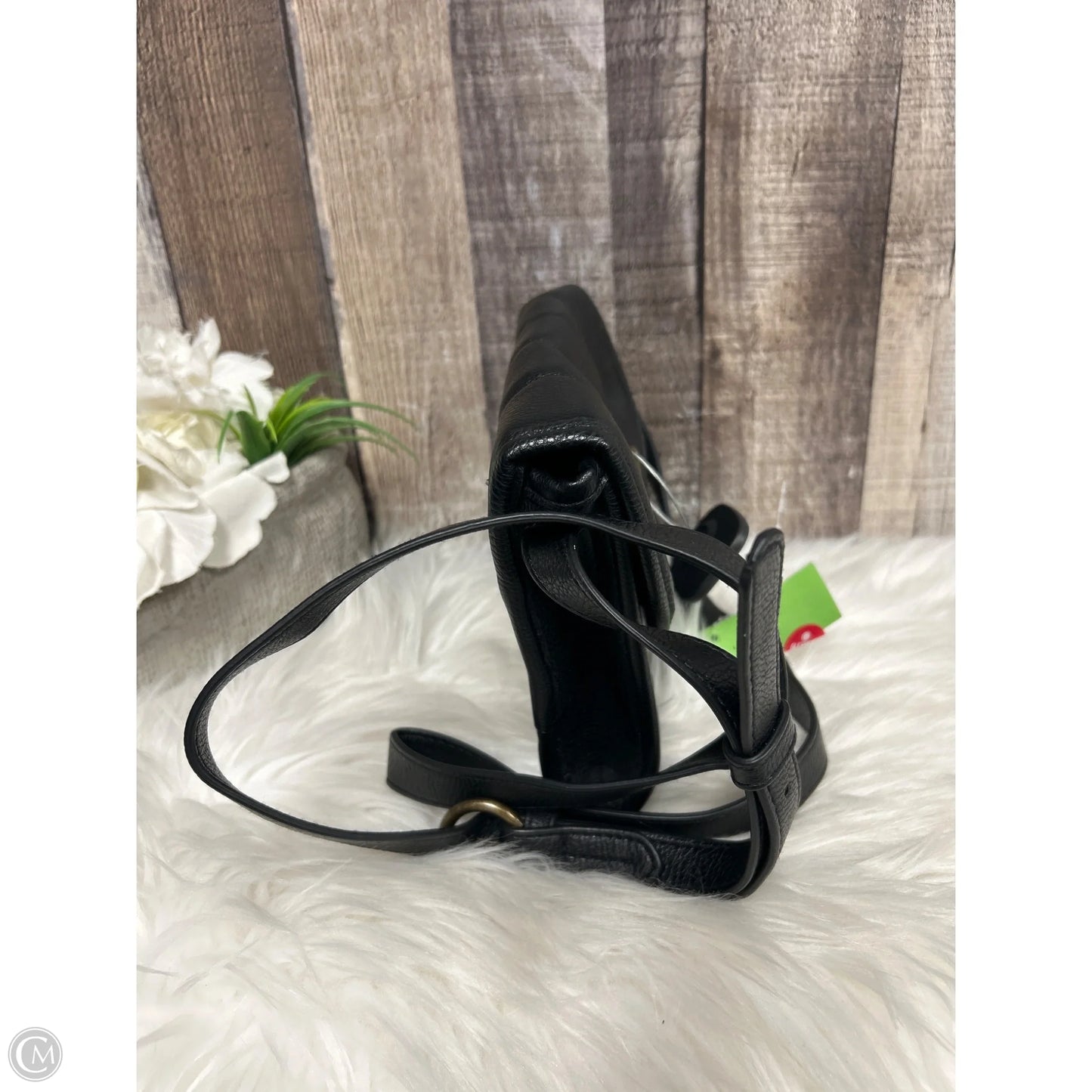 Crossbody By Universal Thread, Size: Small