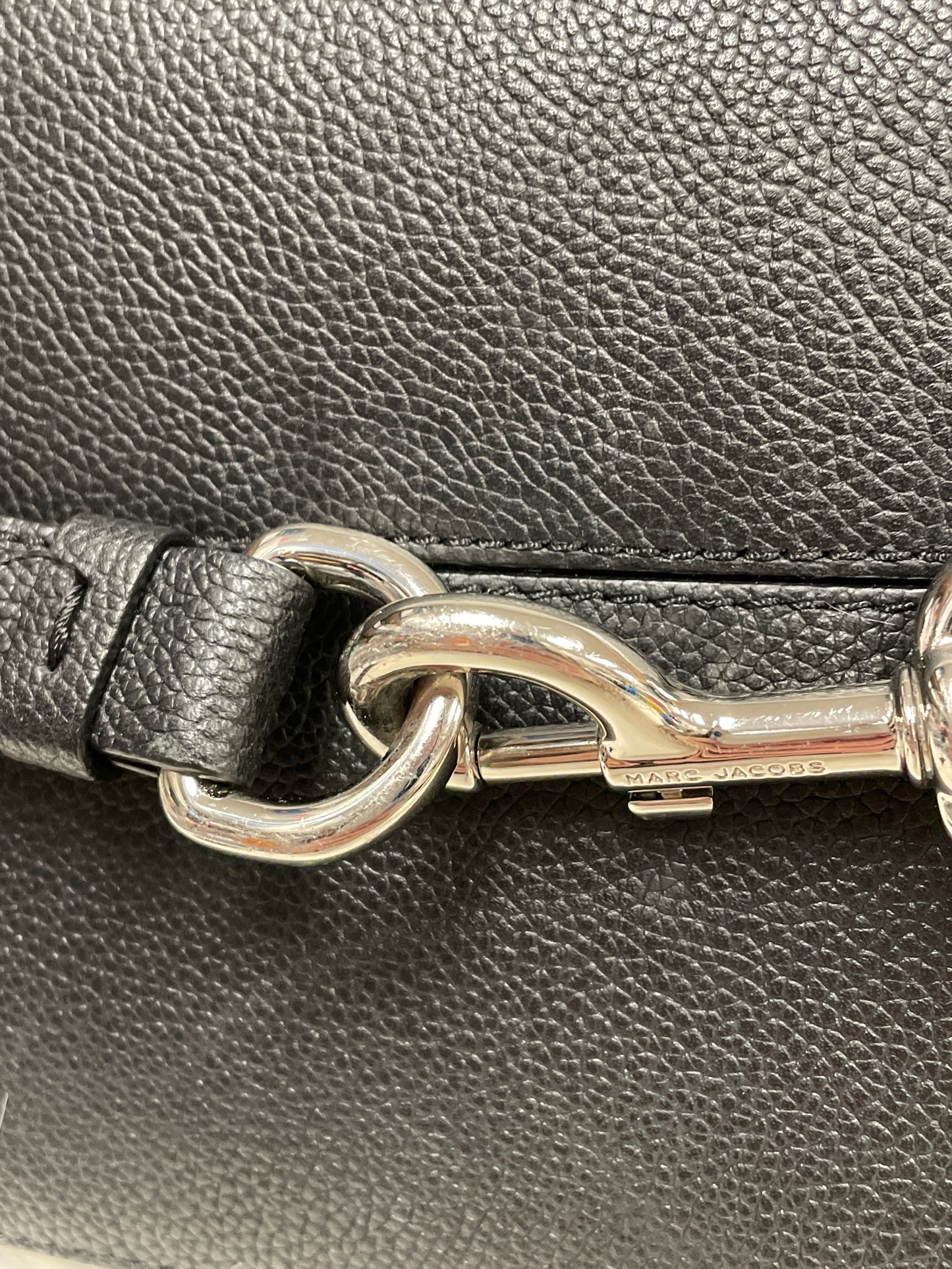 Handbag Luxury Designer By Marc Jacobs, Size: Medium