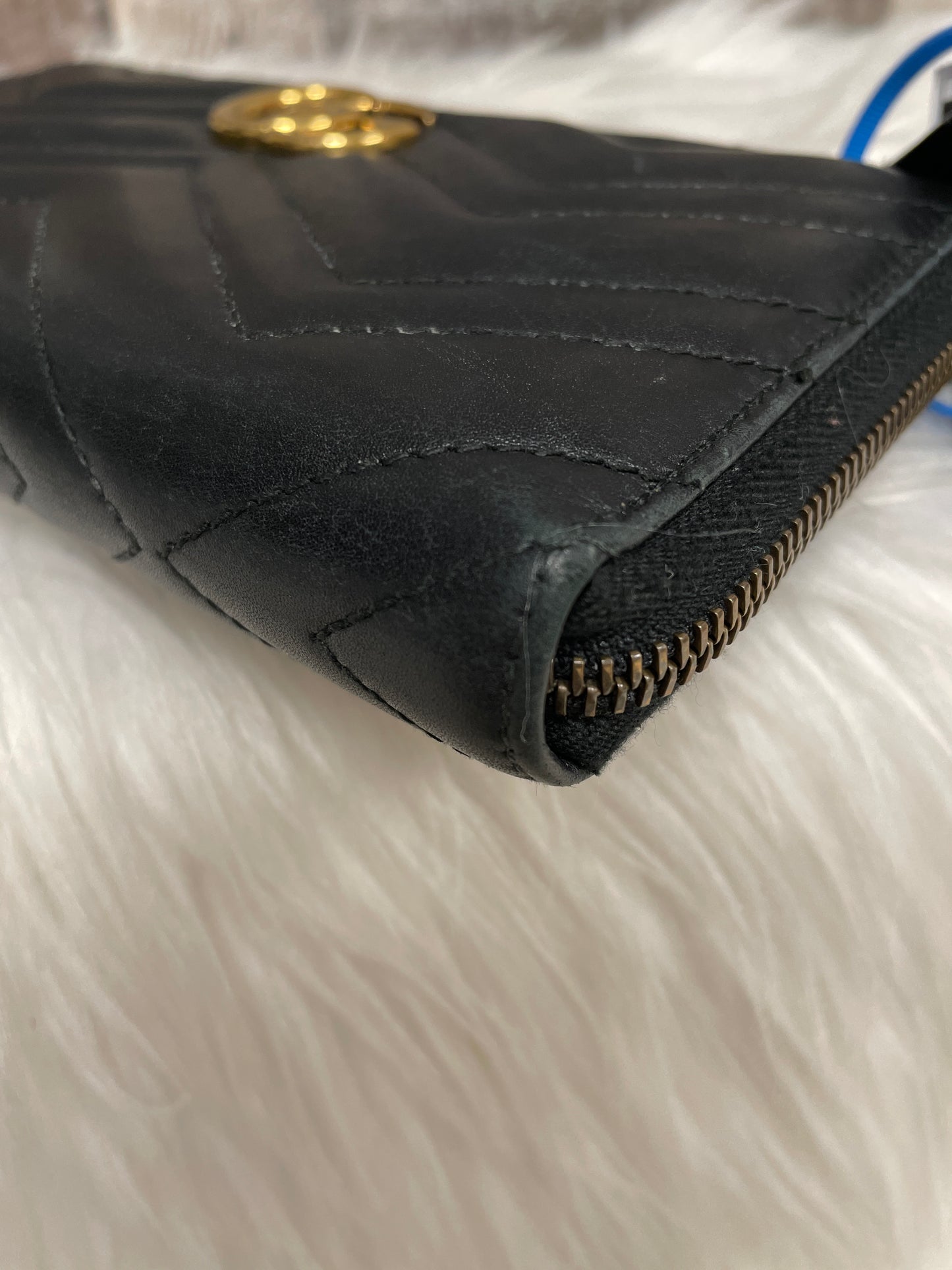 Wallet Luxury Designer By Gucci, Size: Large