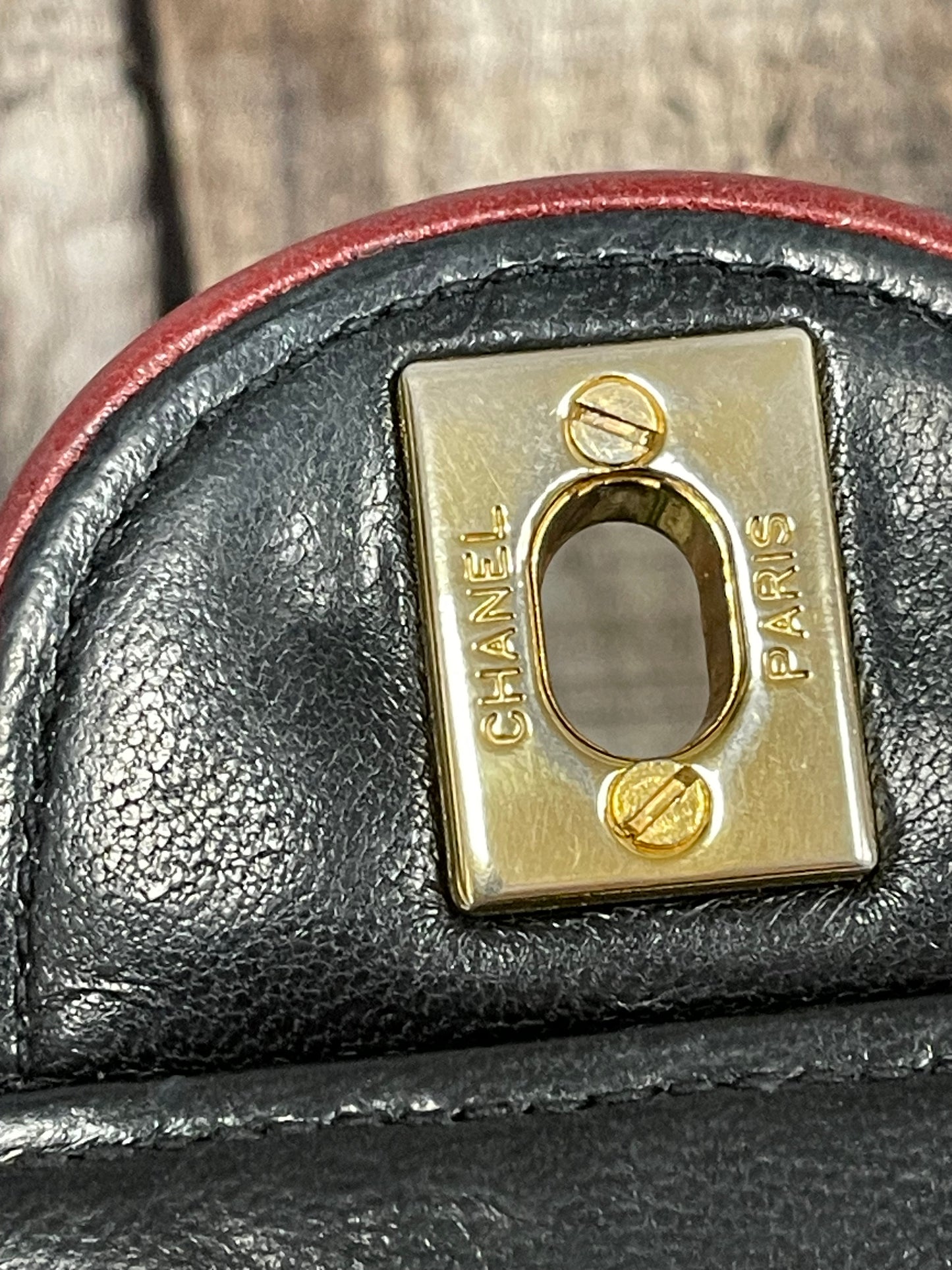 Handbag Luxury Designer By Chanel, Size: Medium