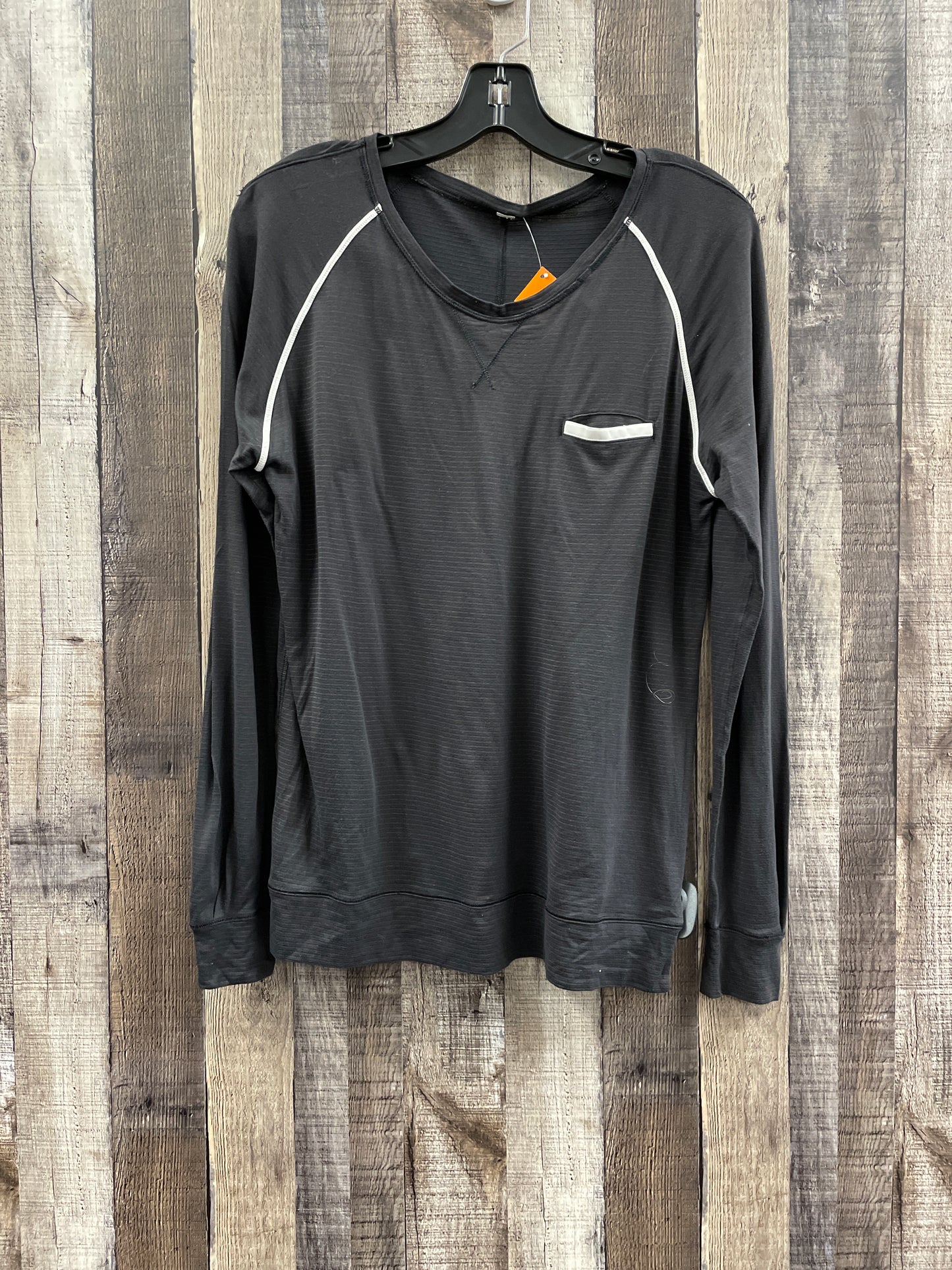 Athletic Top Long Sleeve Crewneck By Lululemon Size: S