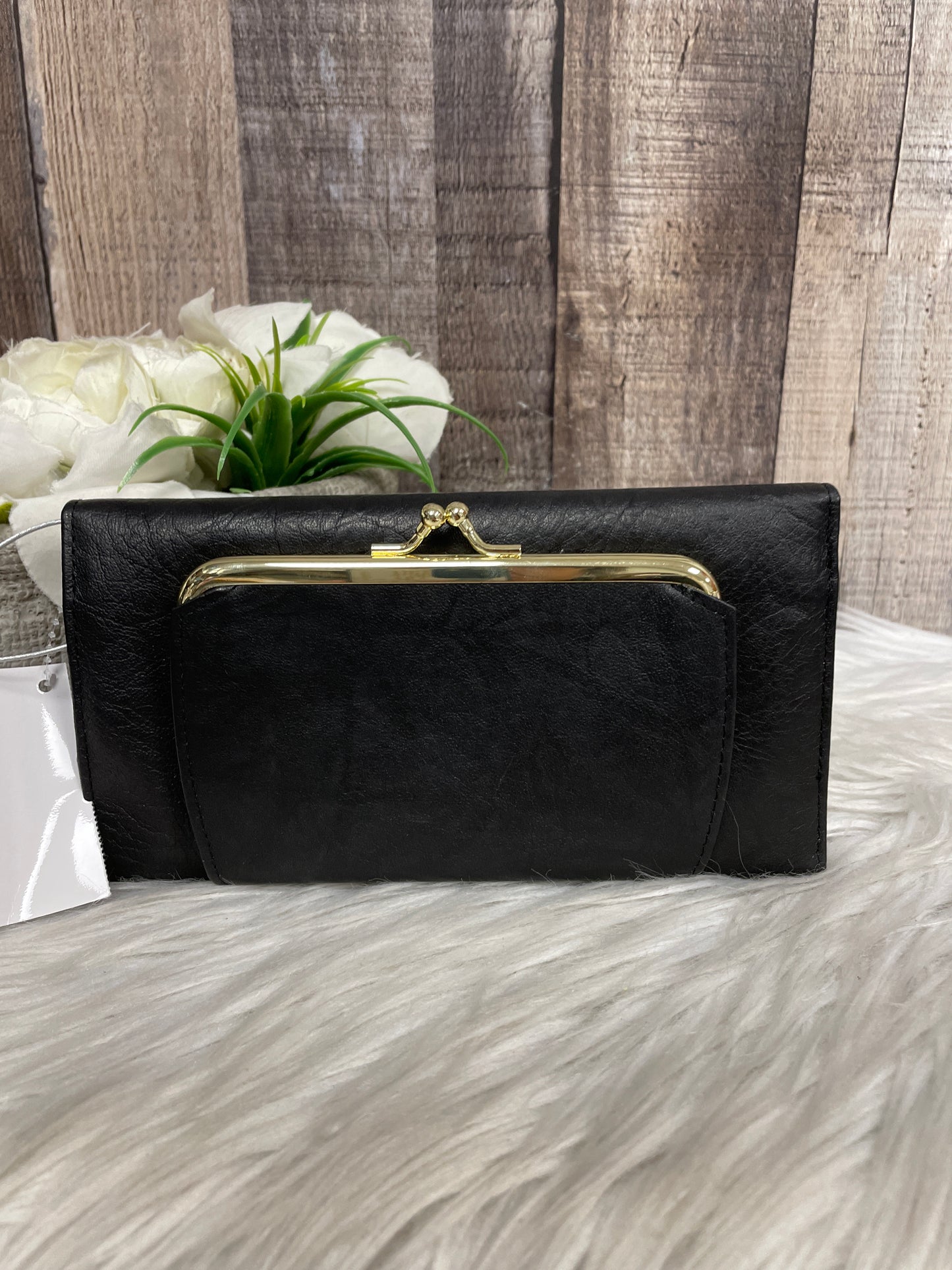 Wallet By Buxton Size: Medium