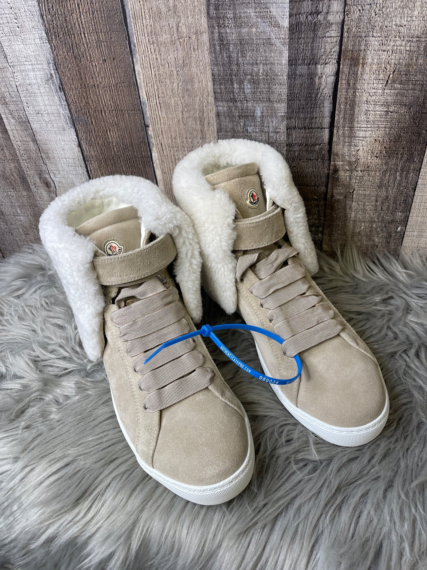 Shoes Luxury Designer By Moncler Size: 9