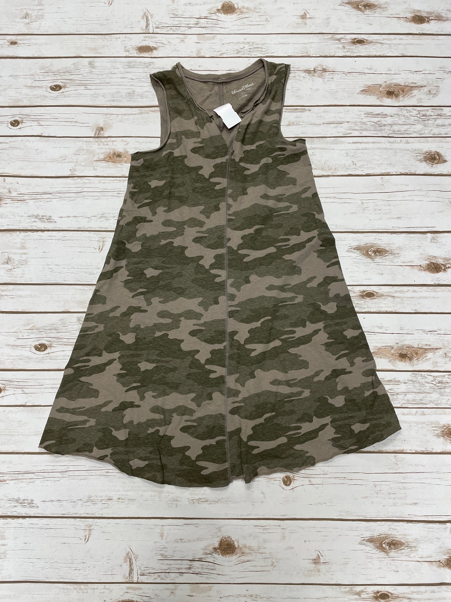 Dress Casual Short By Universal Thread In Camouflage Print, Size: Xs