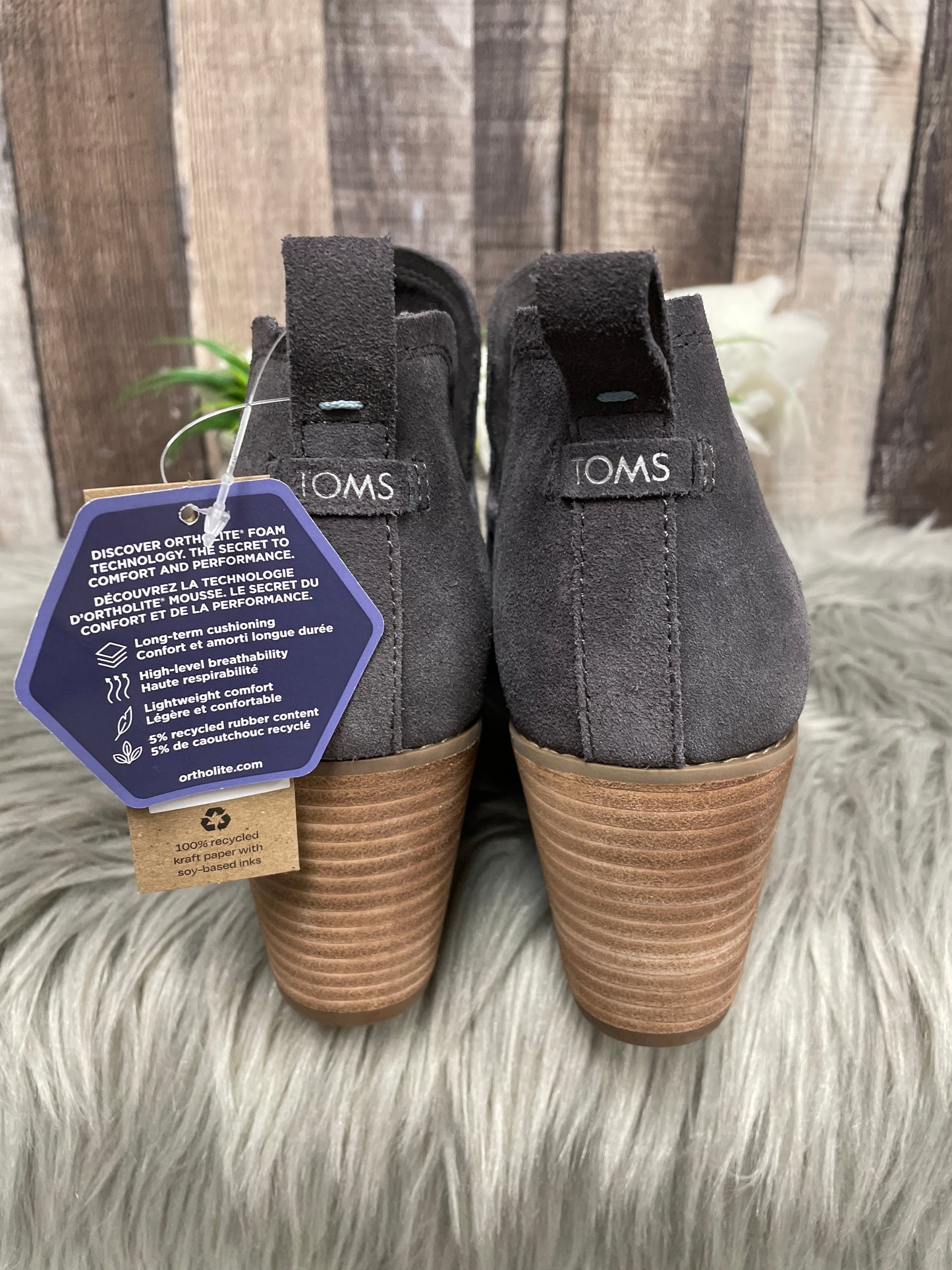 Boots Ankle Heels By Toms In Grey, Size: 9.5