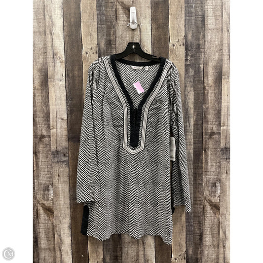 Tunic Long Sleeve By Athleta In Black & White, Size: Xl