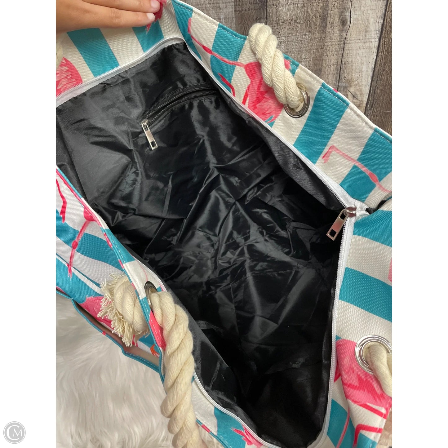 Tote By Cmf, Size: Large