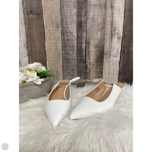Shoes Heels Kitten By Journee In White, Size: 9.5