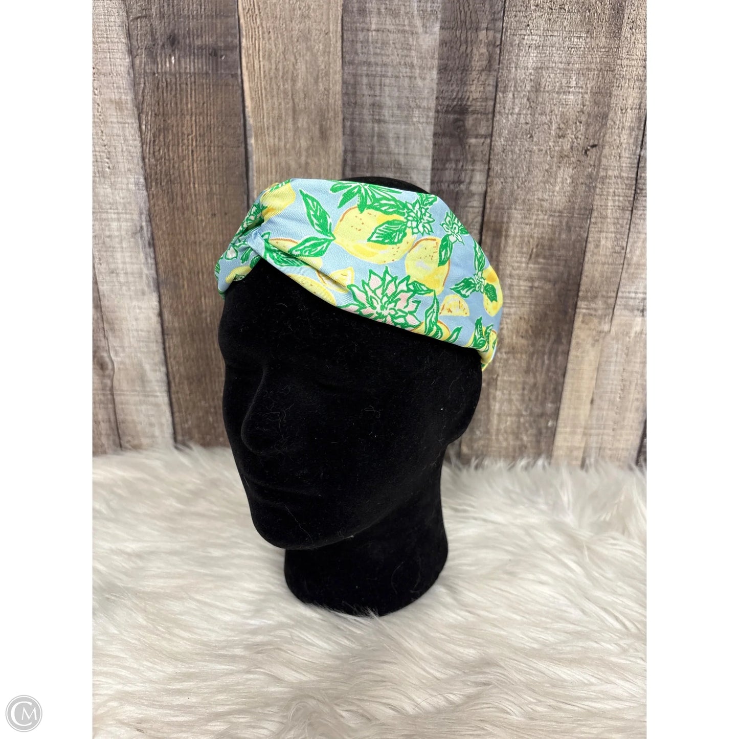 Accessory Designer Label By Lilly Pulitzer, Size: Medium