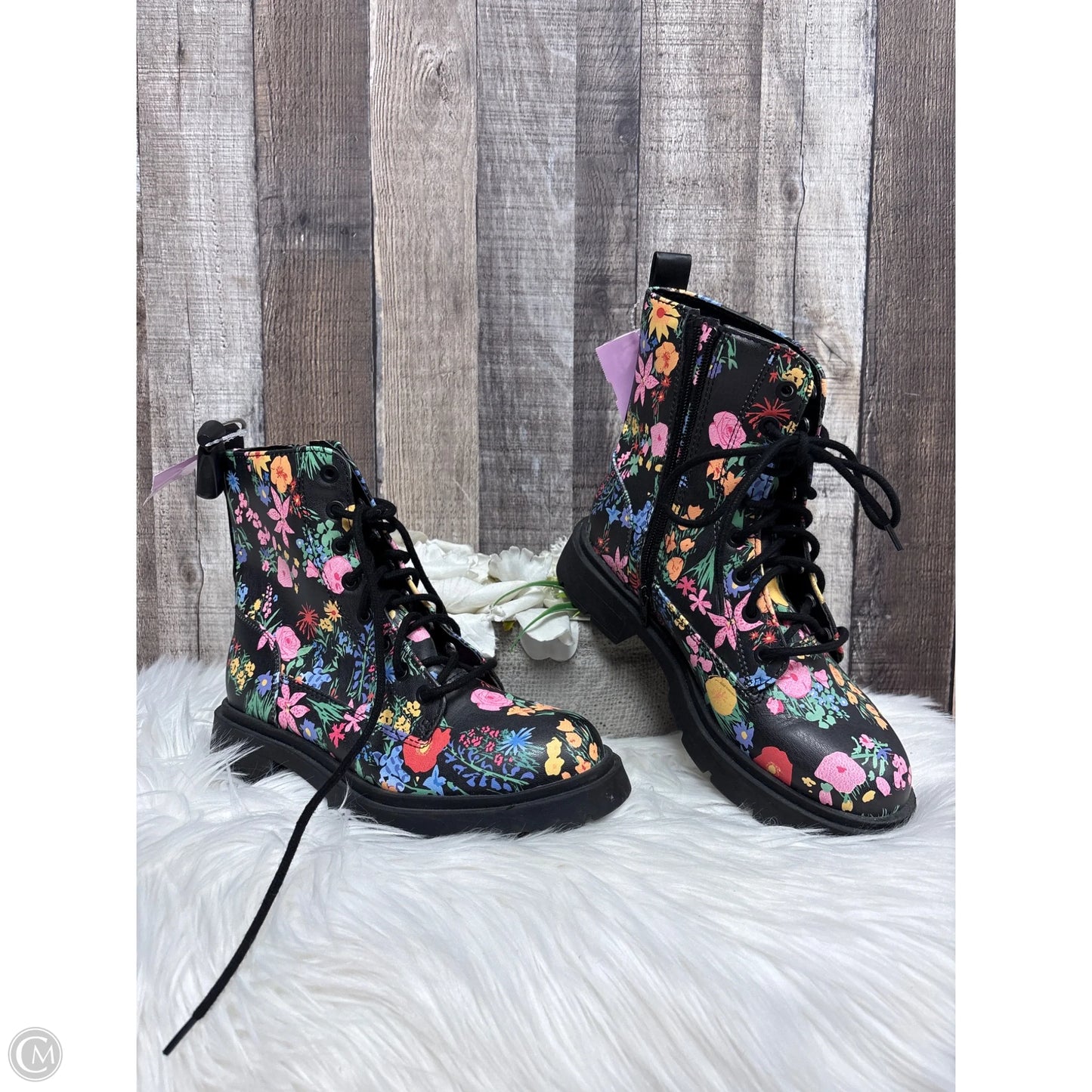 Boots Combat By No Boundaries In Floral Print, Size: 6