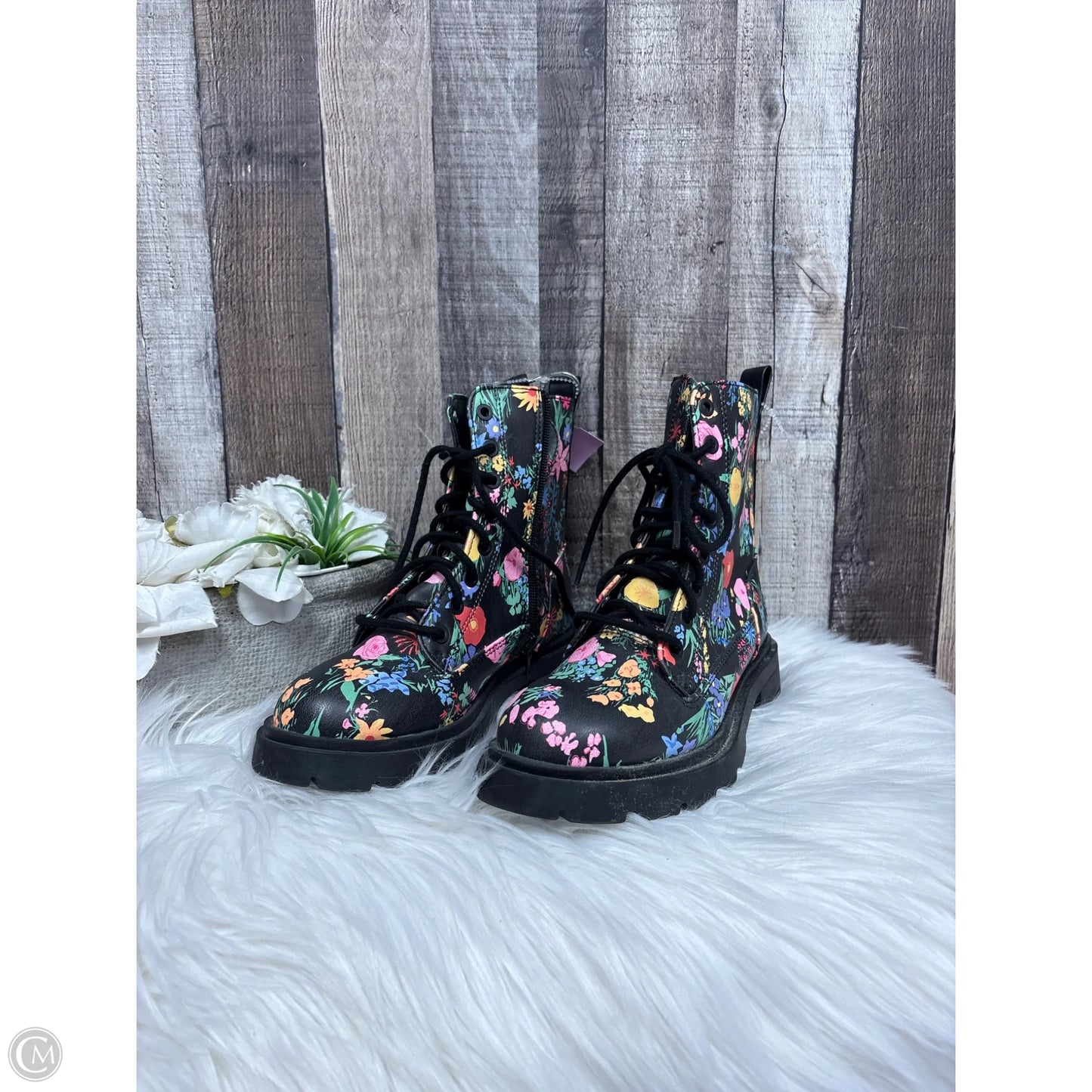 Boots Combat By No Boundaries In Floral Print, Size: 6