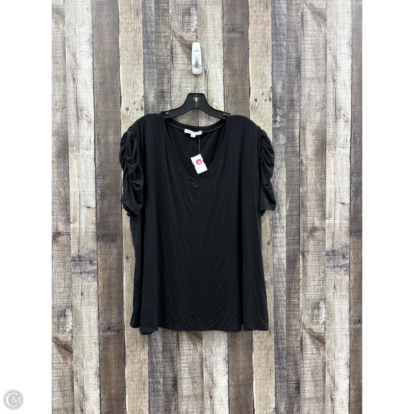 Top Short Sleeve By Green Envelope In Black, Size: 3x
