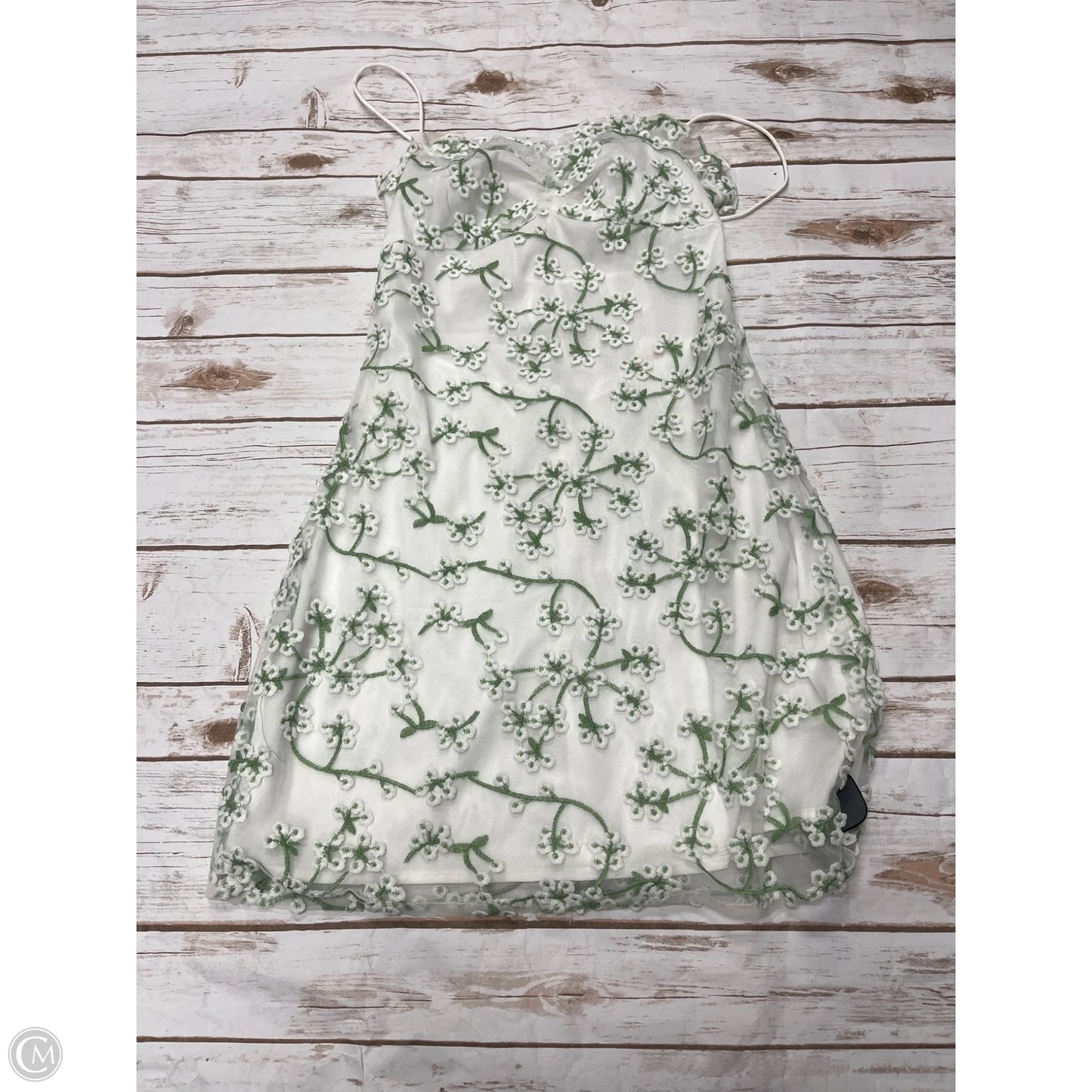 Dress Casual Short By 12th Tribe In Green & White, Size: M