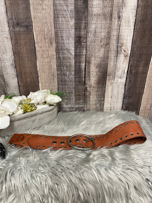Belt By Fossil  Size: Large