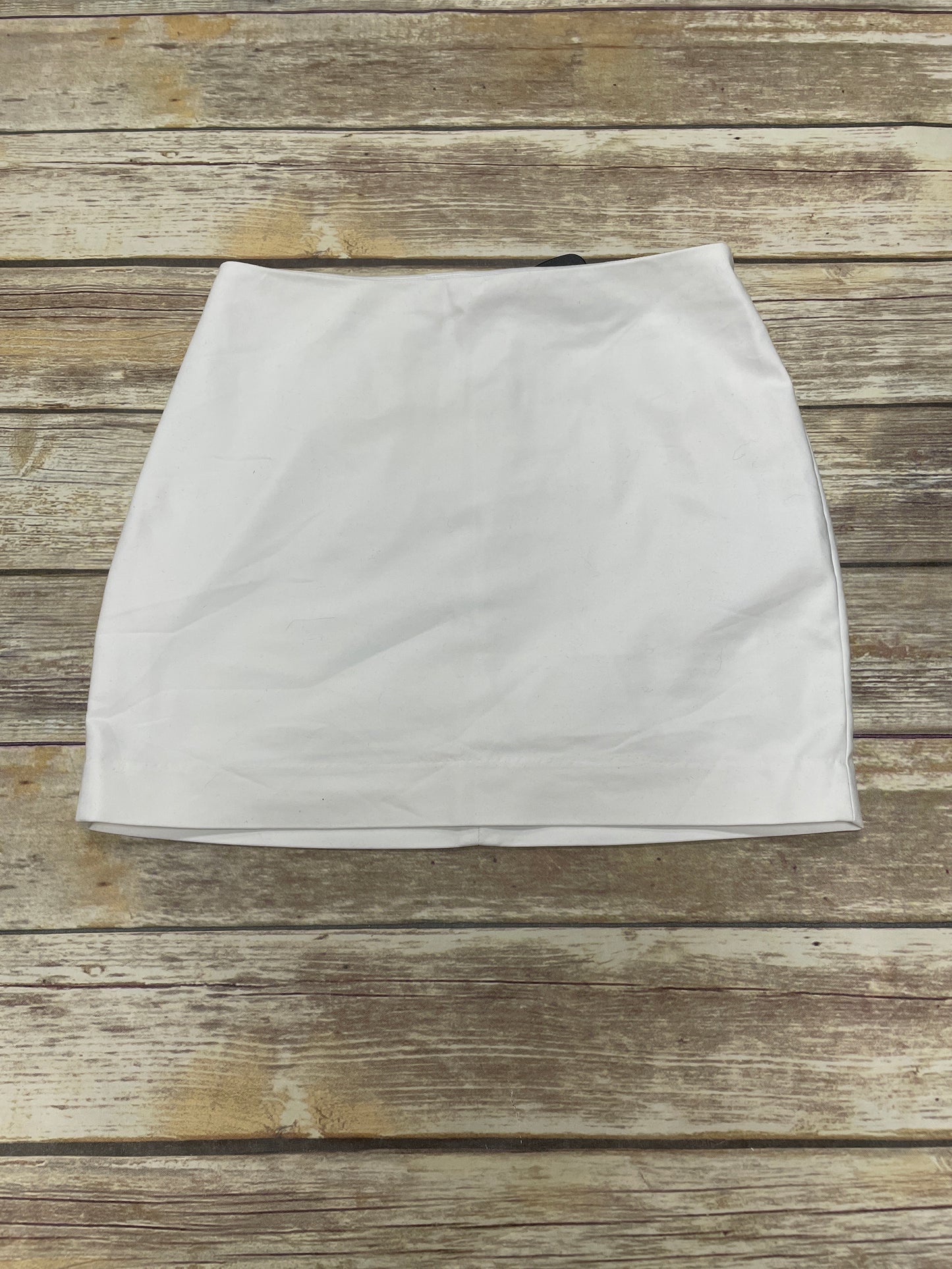 Skirt Mini & Short By Express In White, Size: 4