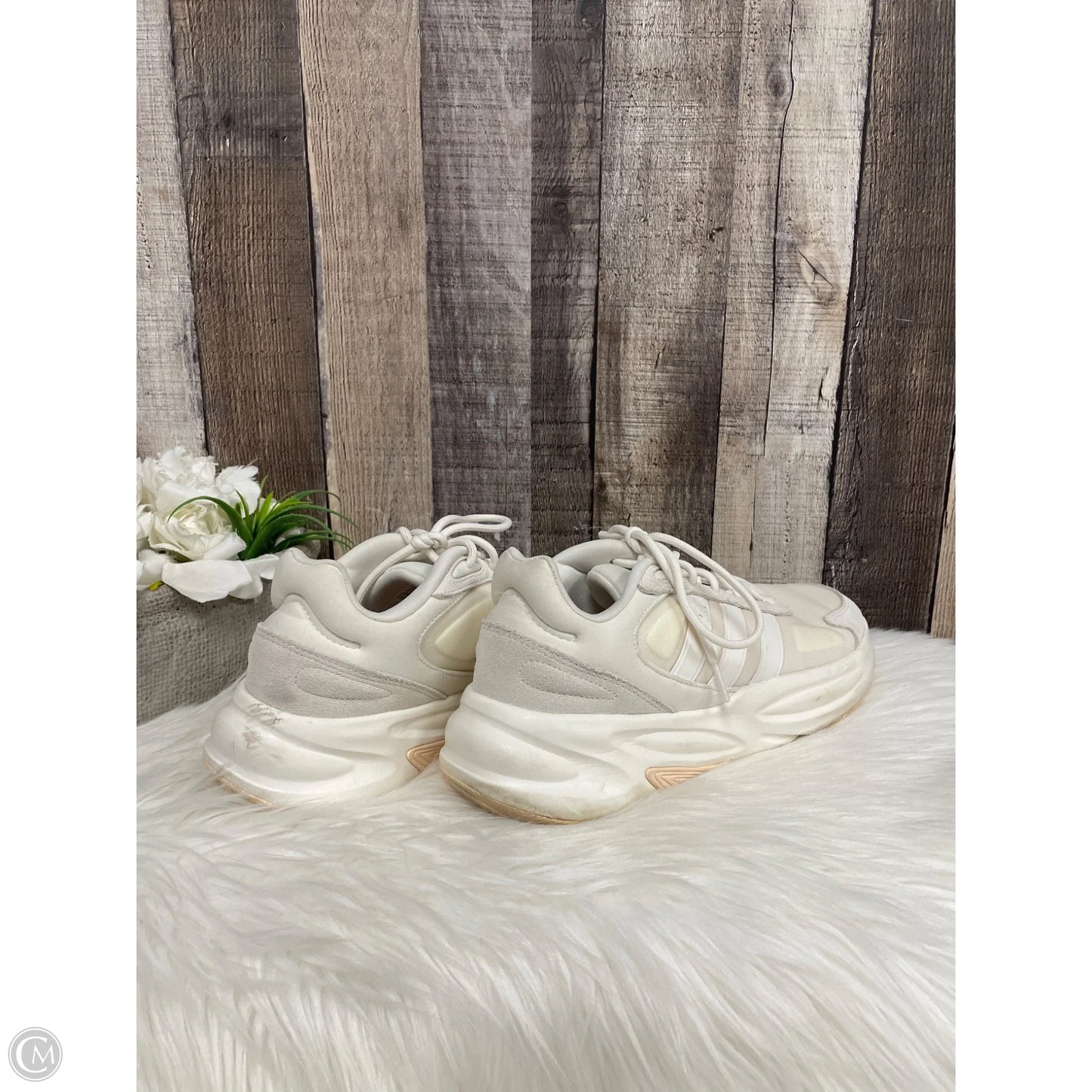 Shoes Athletic By Adidas In Cream, Size: 10