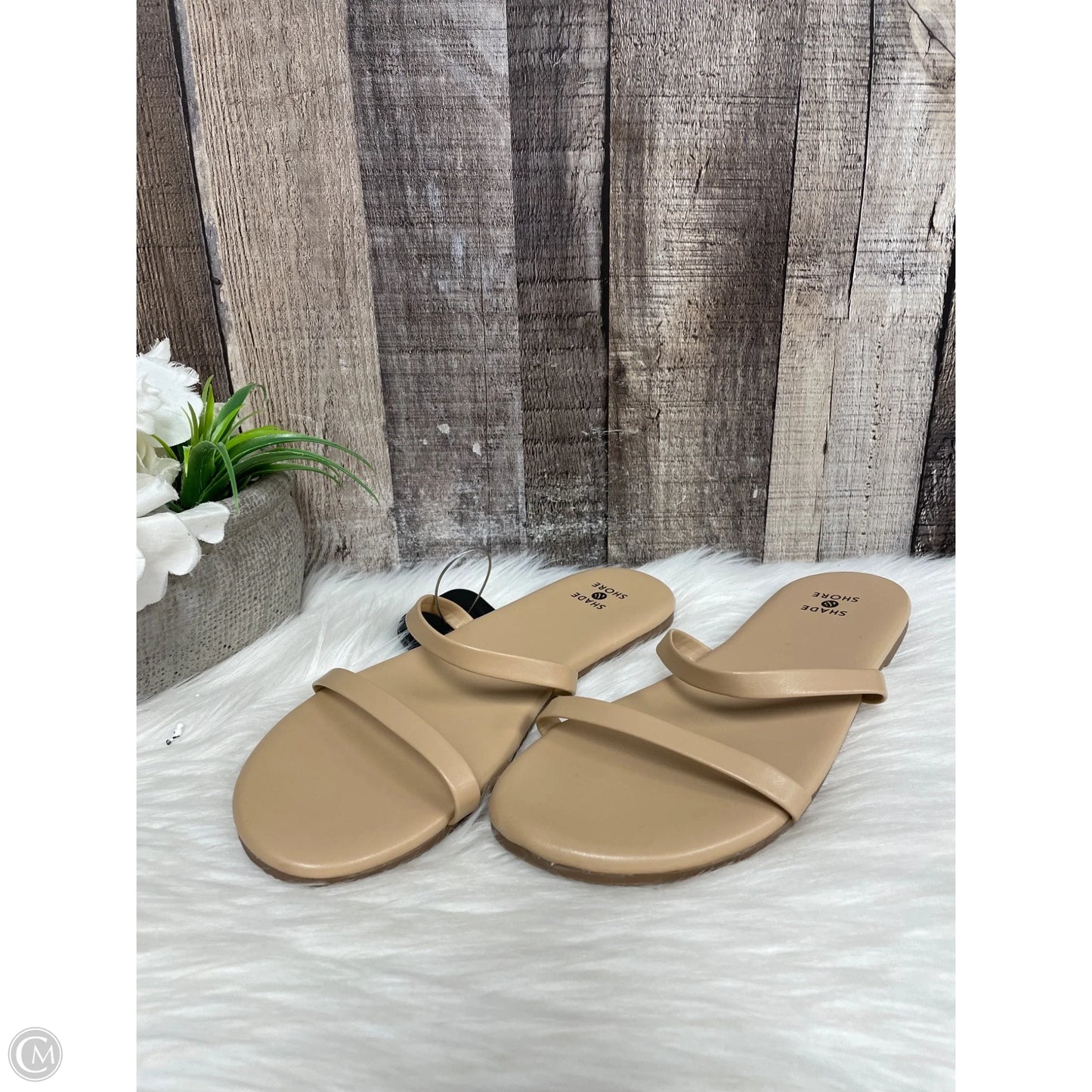 Sandals Flats By Shade & Shore In Beige, Size: 6