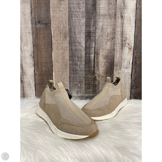 Shoes Sneakers By Cmb In Tan, Size: 7