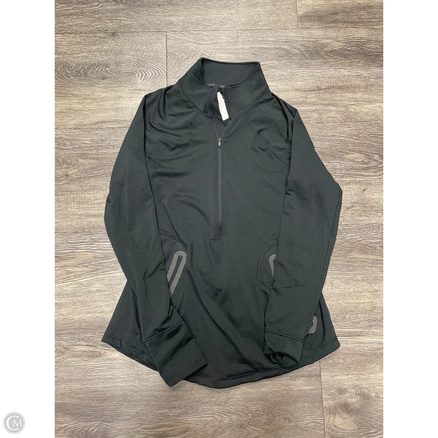 Athletic Top Long Sleeve Crewneck By Under Armour In Black, Size: M