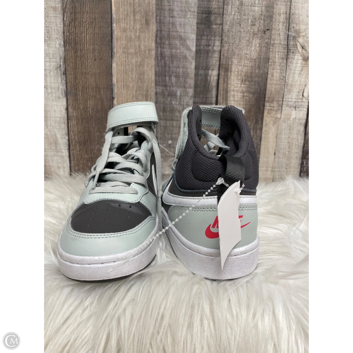 Shoes Athletic By Nike In Multi-colored, Size: 8