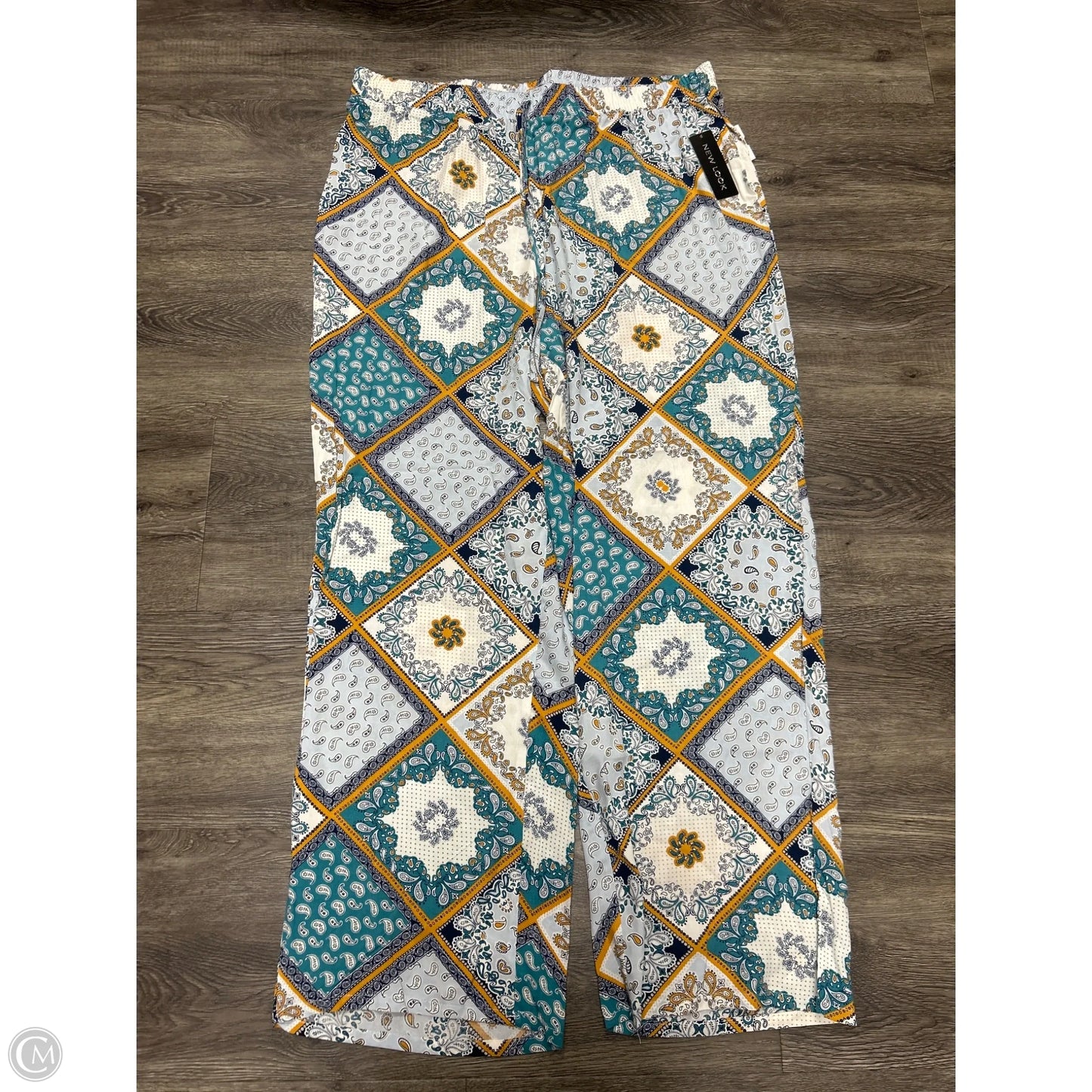 Pants Other By New Look In Multi-colored, Size: 2x