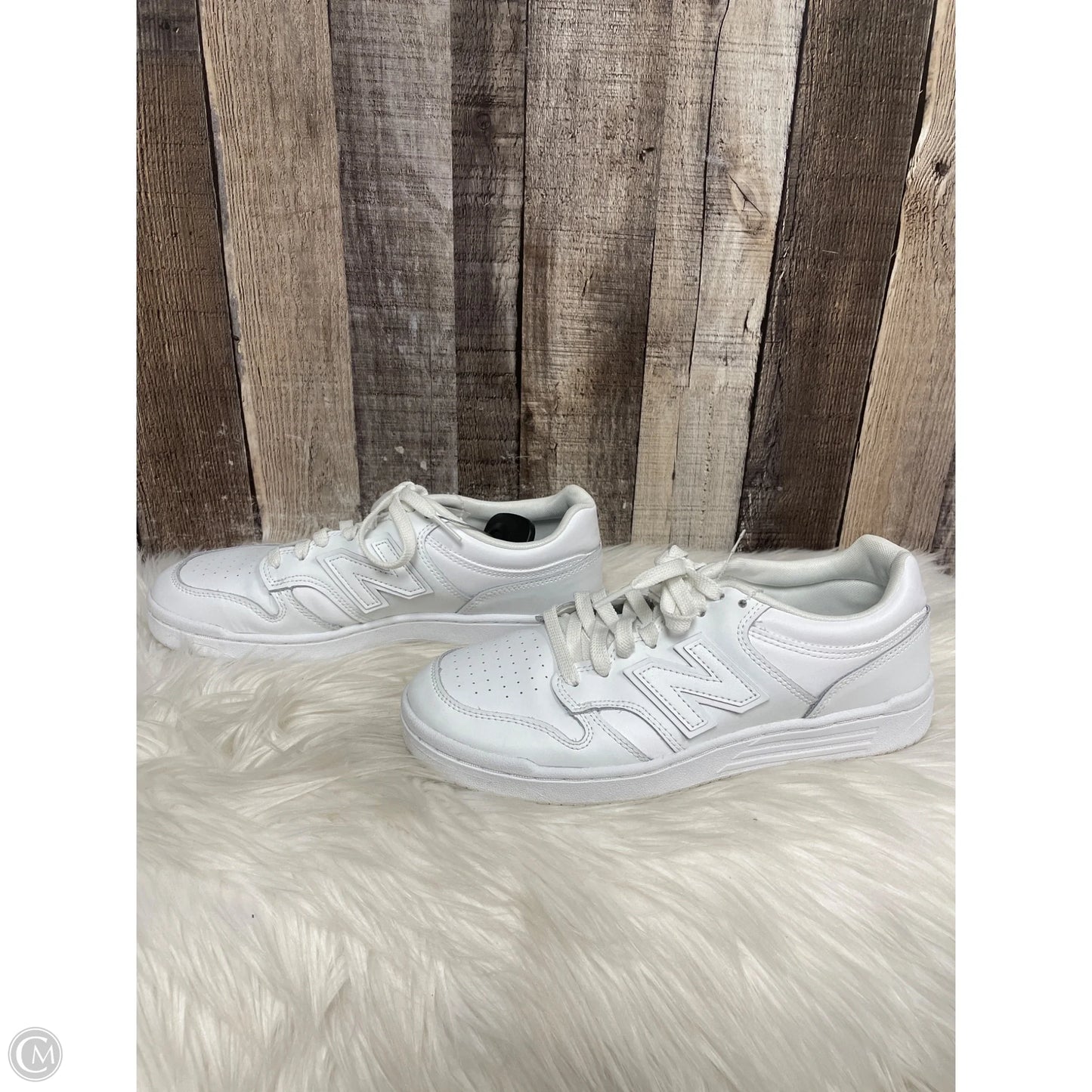 Shoes Athletic By New Balance In White, Size: 8