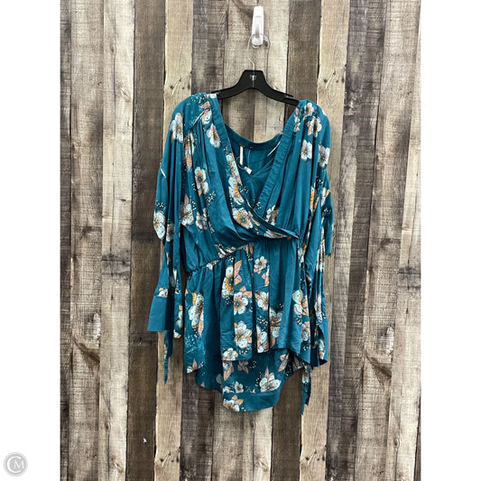 Top Long Sleeve By Free People In Teal, Size: M