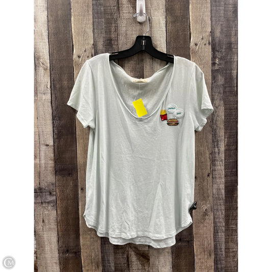 Top Short Sleeve By Hollister In Green, Size: L