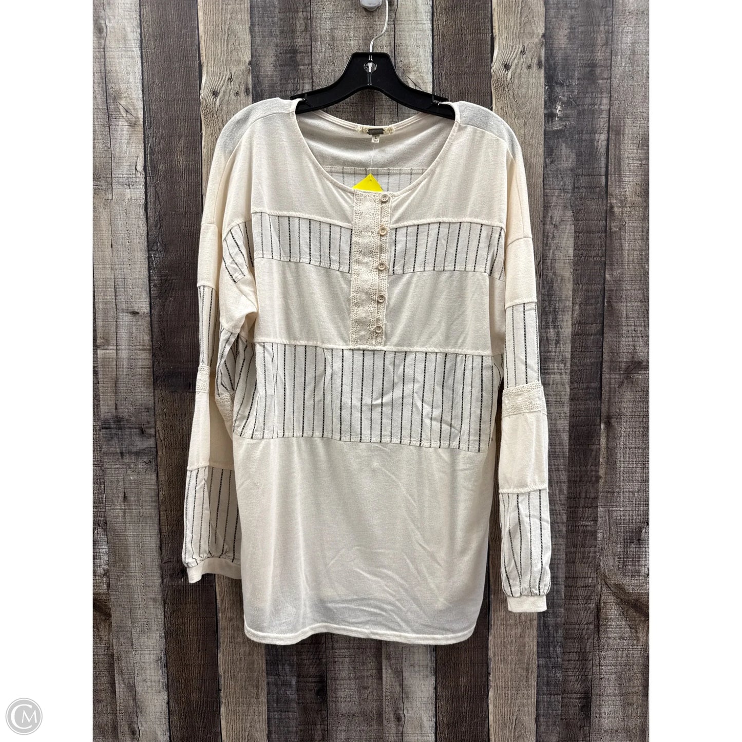 Top Long Sleeve By Gimmicks In Cream, Size: L