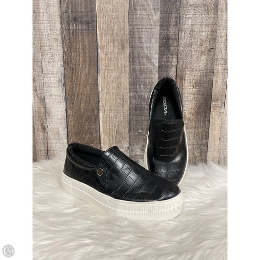 Shoes Flats By Soda In Black, Size: 6