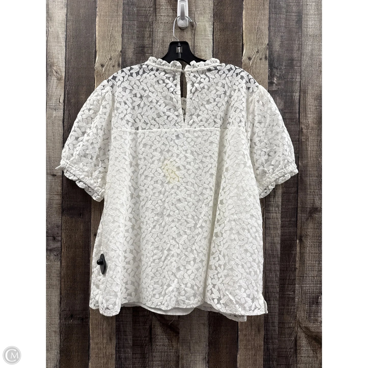 Top Short Sleeve By Cece In White, Size: Xxl