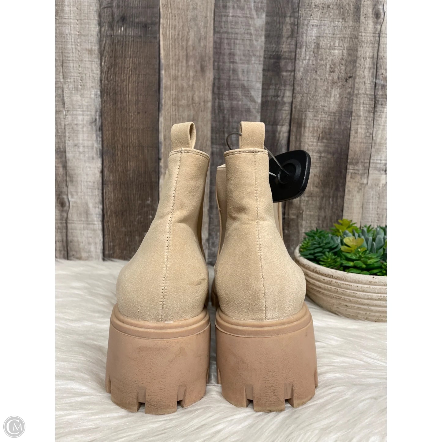 Boots Ankle Heels By Cmf In Cream, Size: 9