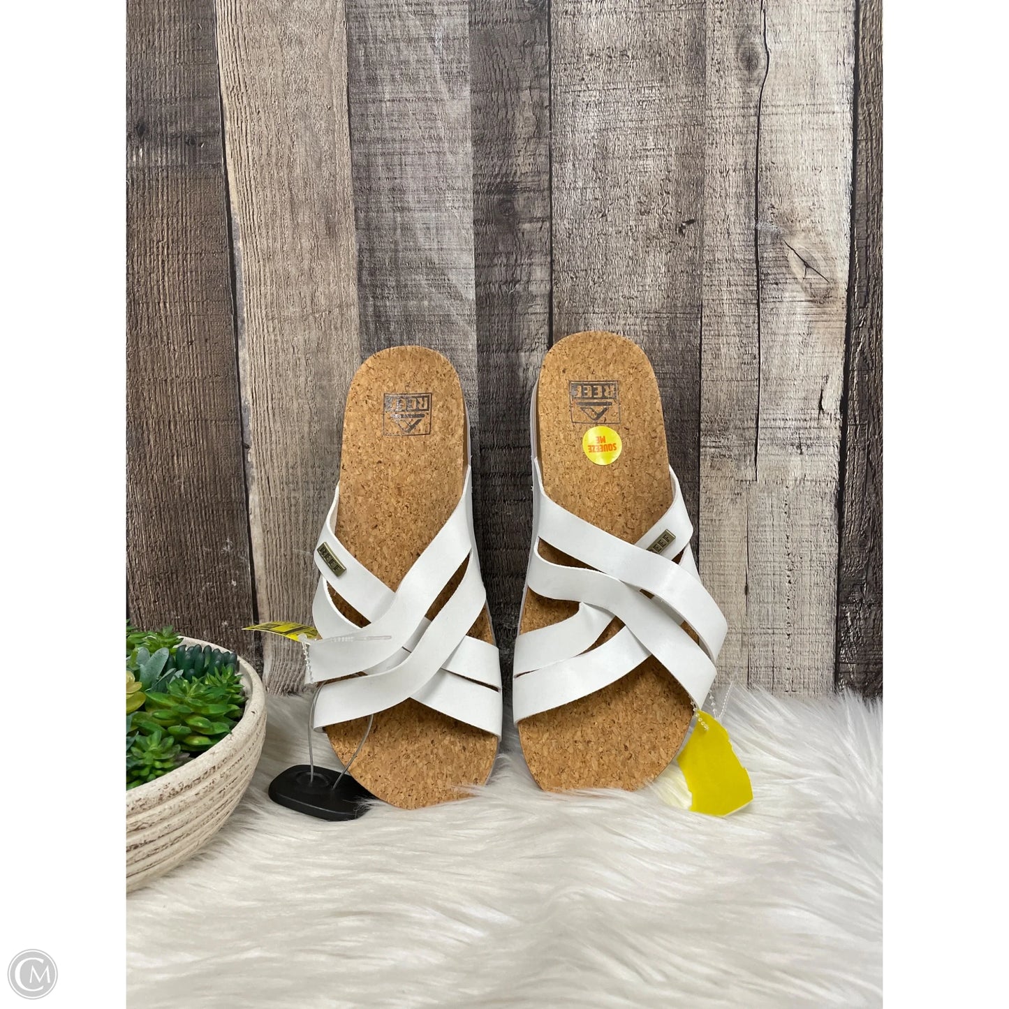 Sandals Flats By Reef In White, Size: 7