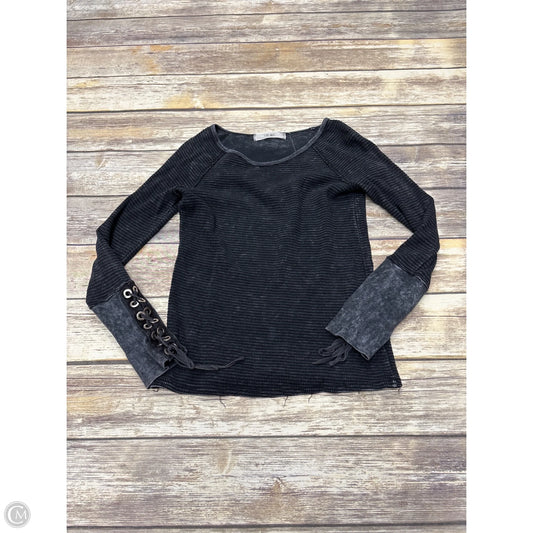 Top Long Sleeve By Able In Grey, Size: S