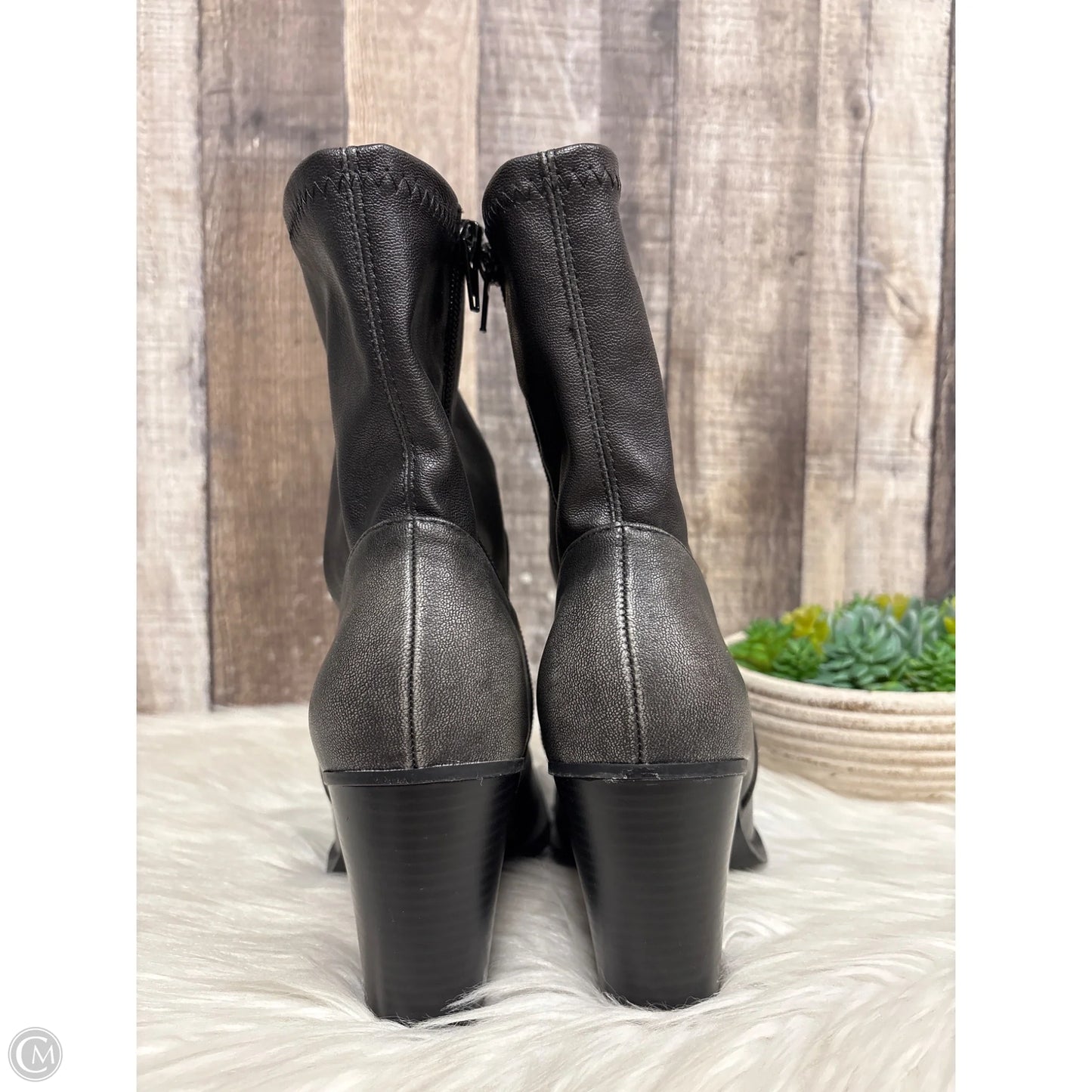 Boots Ankle Heels By Sincerely Jules In Grey, Size: 6