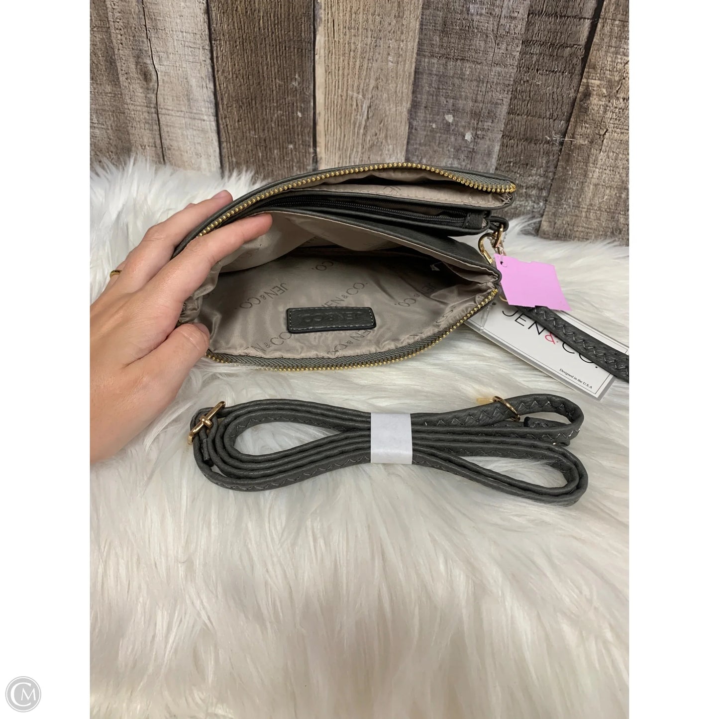 Crossbody By Cme, Size: Small