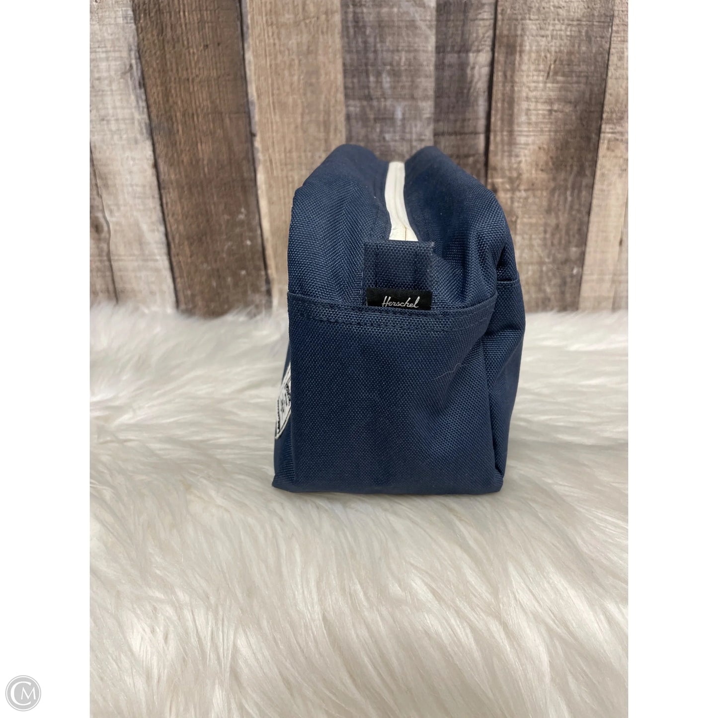 Makeup Bag By Herschel, Size: Medium