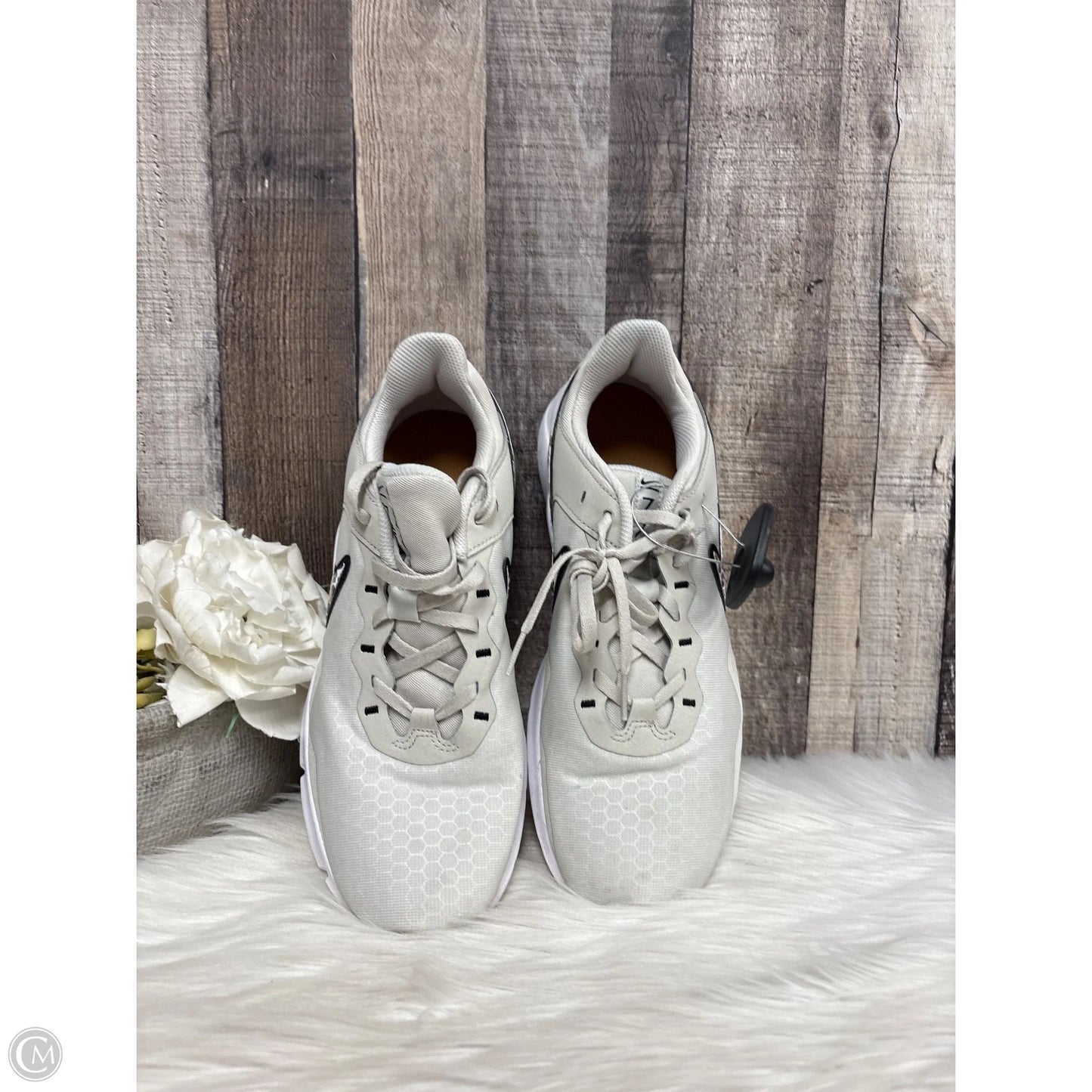 Shoes Athletic By Nike In Beige, Size: 11