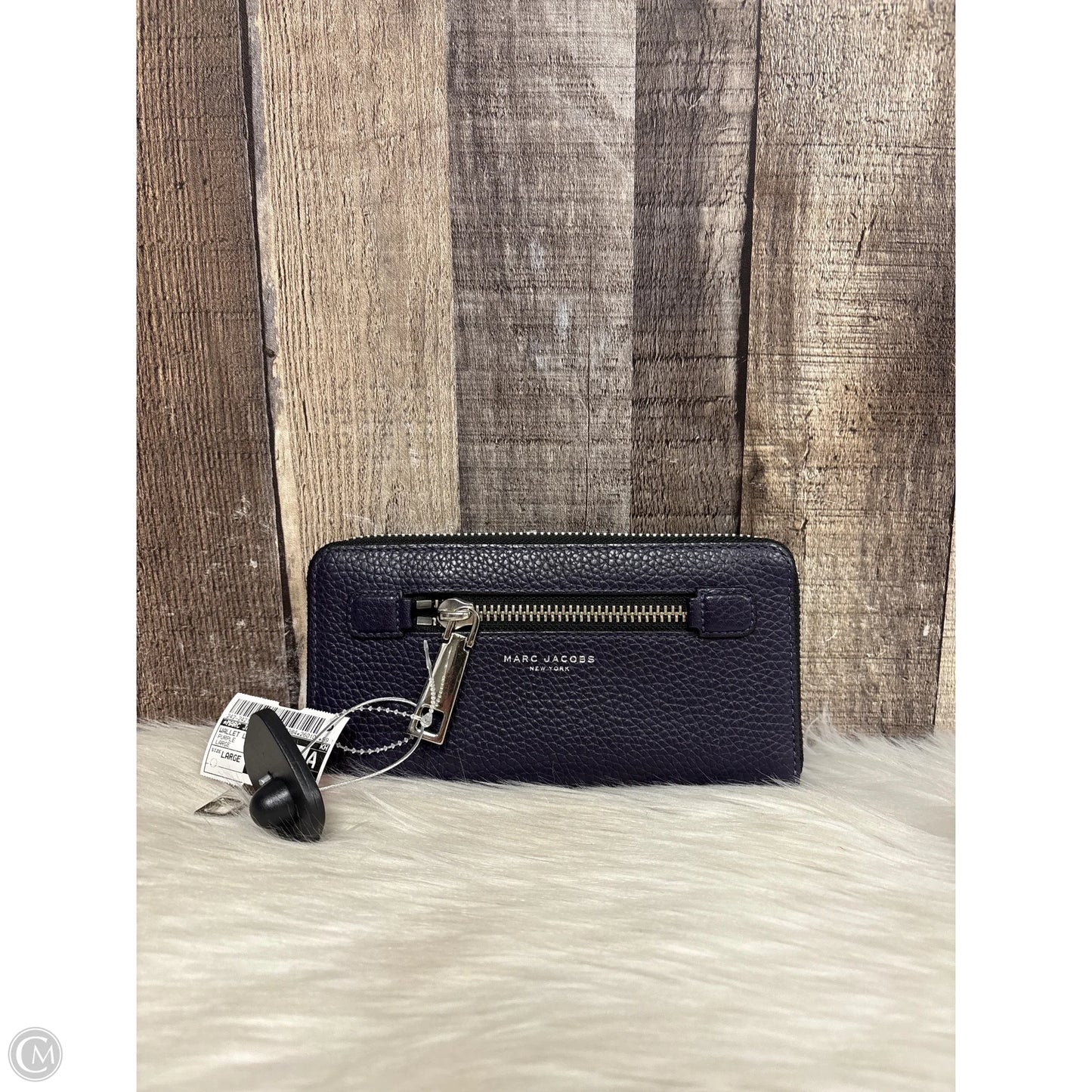 Wallet Luxury Designer By Marc Jacobs, Size: Large