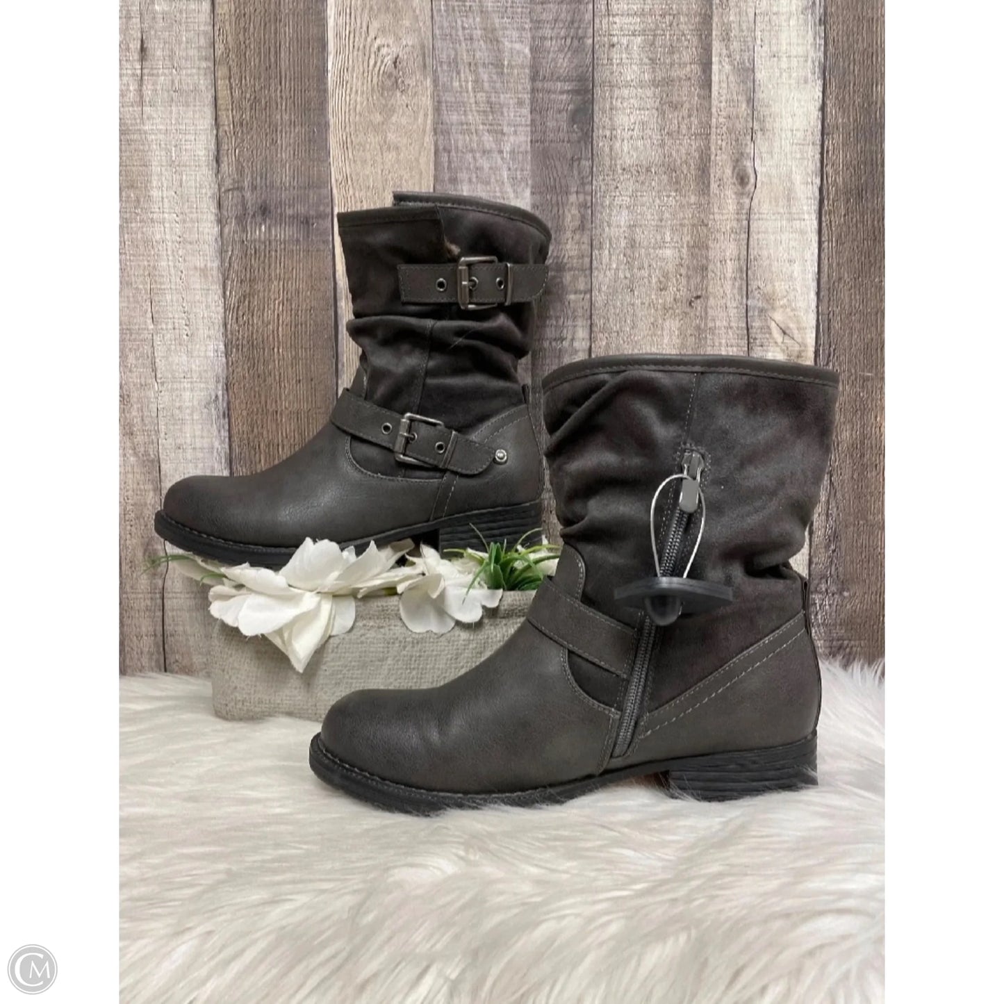 Boots Ankle Heels By Cme In Grey, Size: 8.5