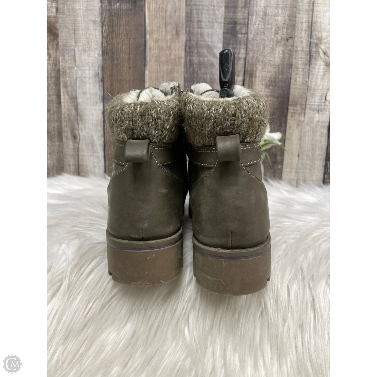 Boots Ankle Heels By Falls Creek In Green, Size: 9